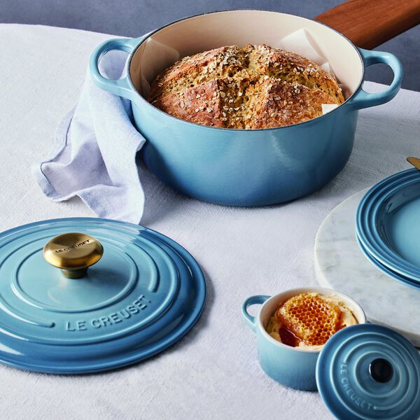 Signature round cast iron pot &Oslash; 20 cm, chambray, Le Creuset
