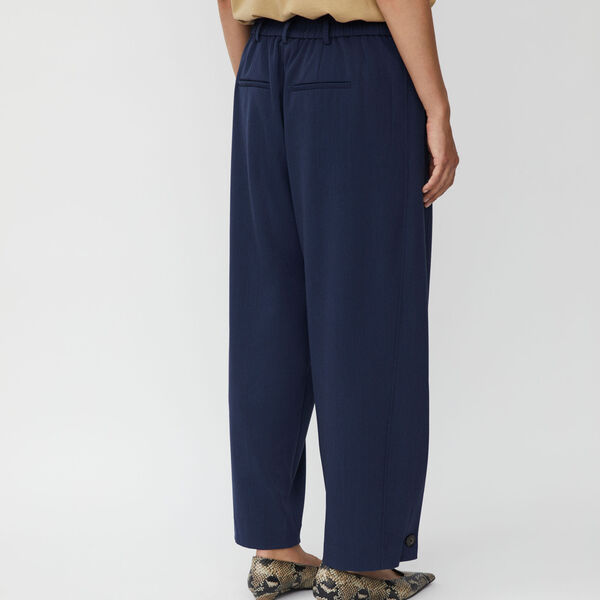 MaPunna Trousers, navy blazer, Masai