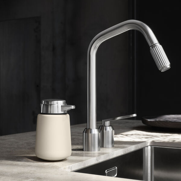 VIPP9 Soap Dispenser, beige, Vipp