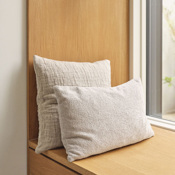 Taffy Cushion, light grey, Compliments