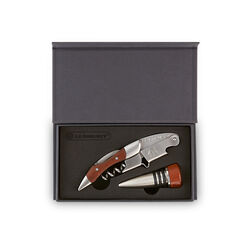 GS-190 gift set with WT-110 and cork, Le Creuset