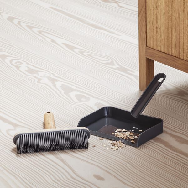 Dustpan and Brush Set, Eva Solo