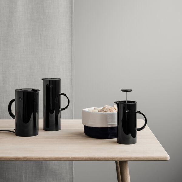 EM77 Electric Kettle 1,5 L, black EM77 Electric Kettle 1,5 L, black, Stelton