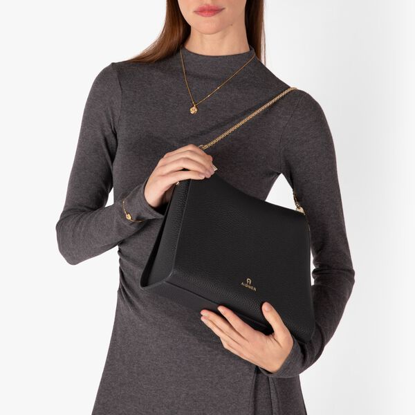 Ivy Crossbody Bag | Black, Aigner