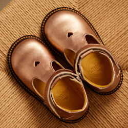 Classic Mary Jane With Heart Motif, bronze metallic, ANGULUS