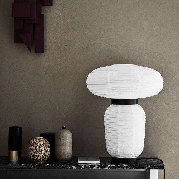 Formakami JH18 Table Lamp, ivory white Formakami JH18 Table Lamp, ivory white, &Tradition