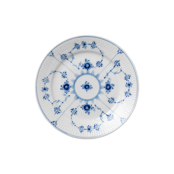 Blue Fluted Plain Plate Ø 19 cm, Royal Copenhagen