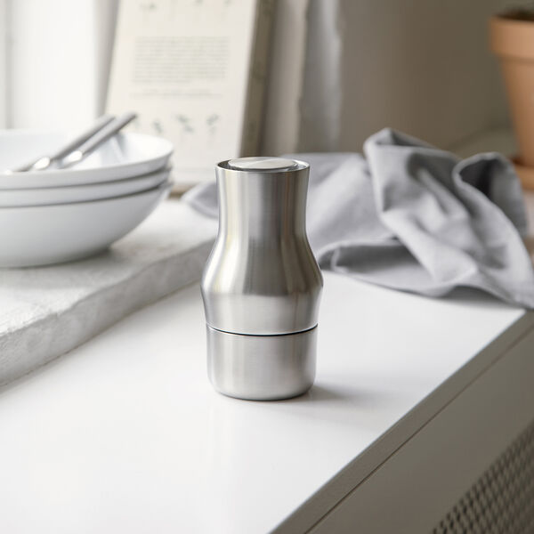 Dorotea Grinder, matte steel, Gense