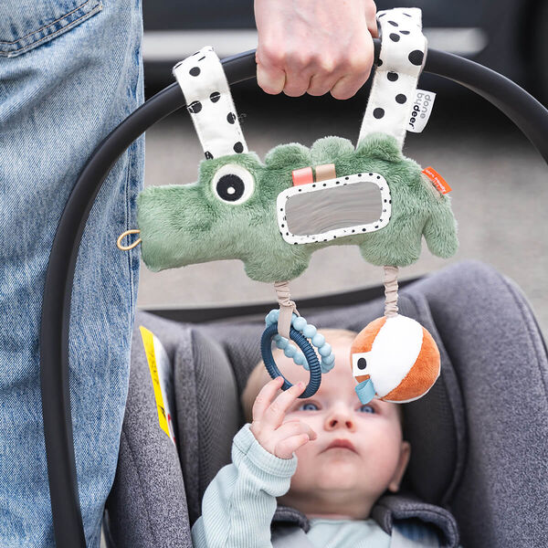 Croco Hanging Activity Toy, green, Done by Deer