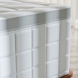 MUUN LITE BUNDLE &ndash; MATTRESS AND TOPPER, MUUN