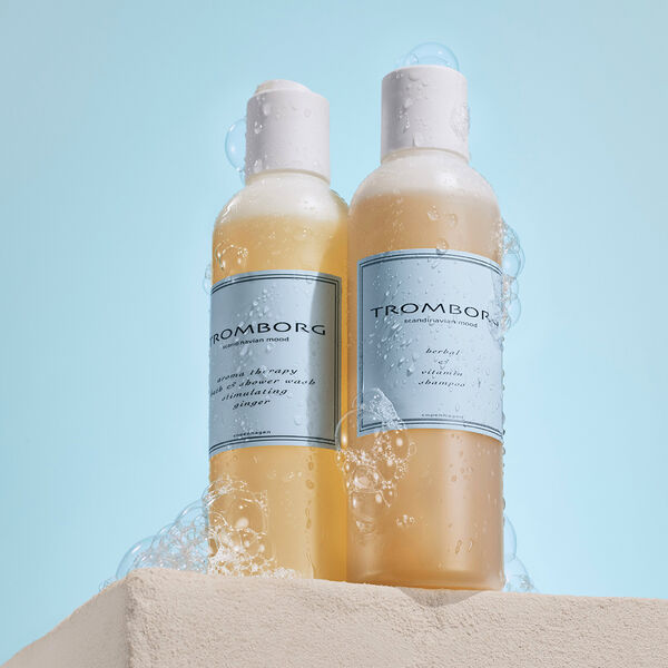 Shampoo Herbal & Vitamin Shampoo Herbal & Vitamin, Tromborg