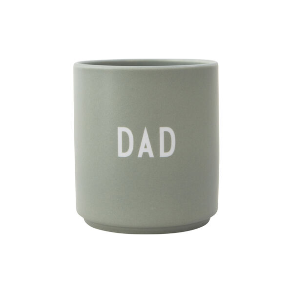 DAD Favourite cup, Design Letters
