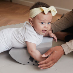 Chicken, cloudy blue, bObles