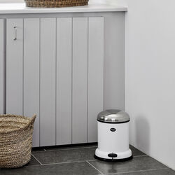 VIPP13 Pedal Bin, white VIPP13 Pedal Bin, white, Vipp