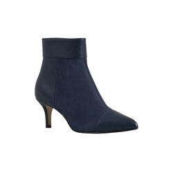 Stina, midnight, Roccamore