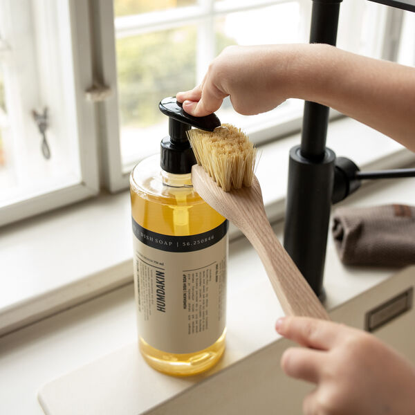 03 Dish Soap, Wild Lemongrass & Nettle, Humdakin