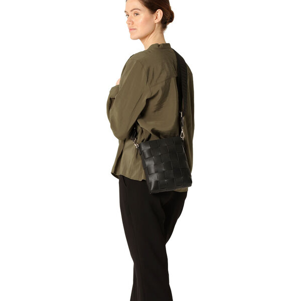 Braided Squared Cross-Body, black, Ilse Jacobsen Hornb&aelig;k