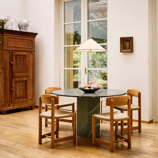 Daumiller Side Chair, golden pine, GUBI