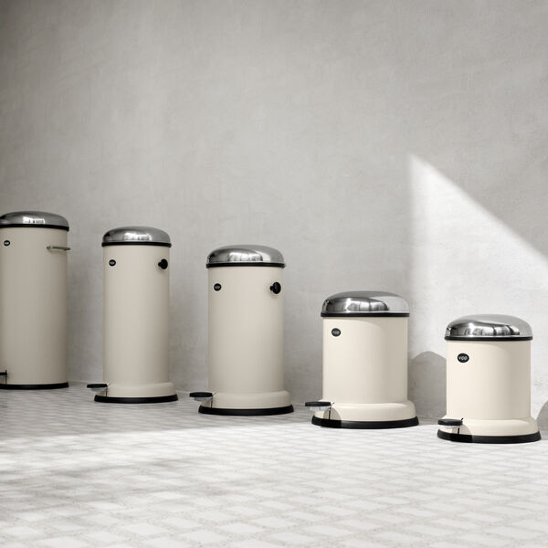 VIPP15 Pedal Bin, beige VIPP15 Pedal Bin, beige, Vipp