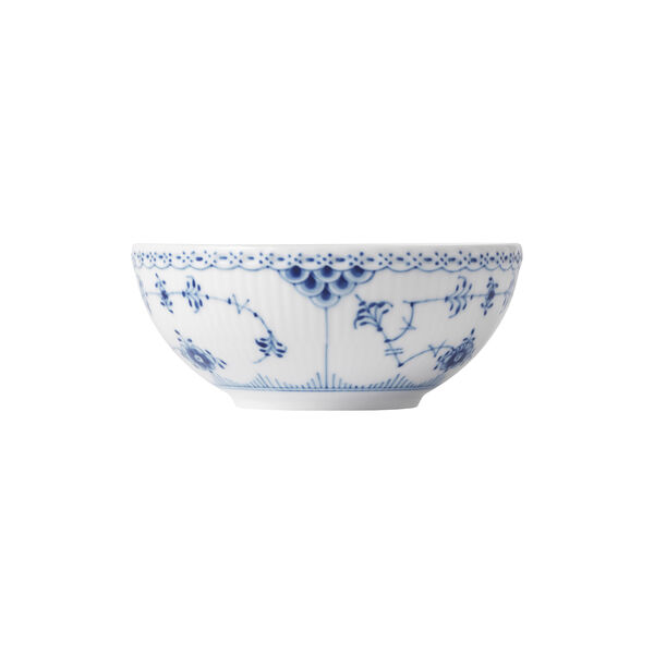 Blue Fluted Half Lace Deep Bowl 50 cl, Royal Copenhagen