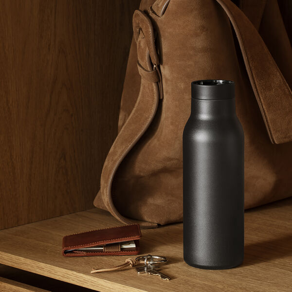 Urban thermo bottle 0,5 L, black, Eva Solo