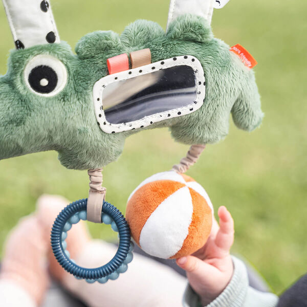 Croco Hanging Activity Toy, green, Done by Deer