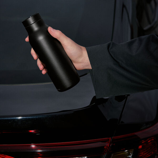 Urban thermo bottle 0,5 L, black, Eva Solo