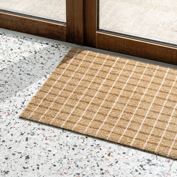 Grid Chocolate Strawberry Doormat, Heymat