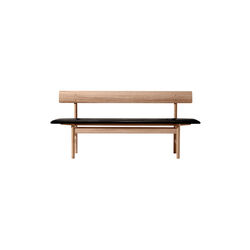 The Mogensen Bench, oiled oak/black, Fredericia Furniture