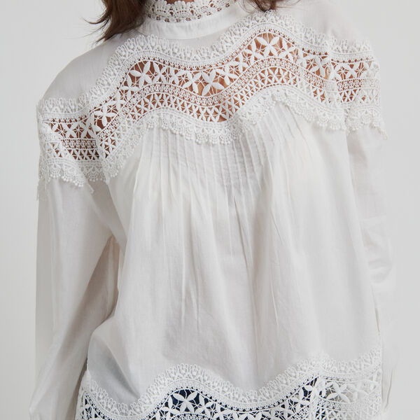 Tria Blouse, tofu, Second Female