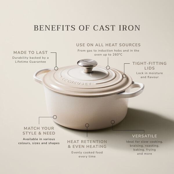 Signature round cast iron pot &Oslash; 26 cm, meringue, Le Creuset