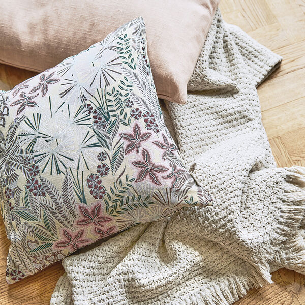 Fantasy Cushion, beige, Compliments