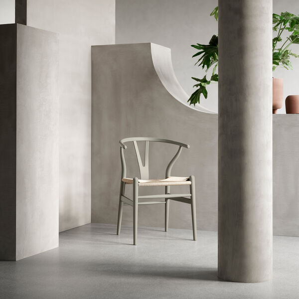 CH24 Wish Bone Chair, soft clay, Carl Hansen & S&oslash;n