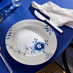 Blue Fluted Mega Deep Plate Ø 27 cm, Royal Copenhagen