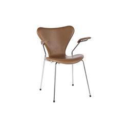 Series 7&trade; 3207 Fully Upholstered Arm Chair, Grace Walnut, Fritz Hansen