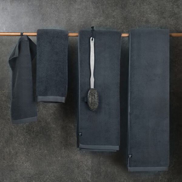 Maxime Towel, silence, Himla