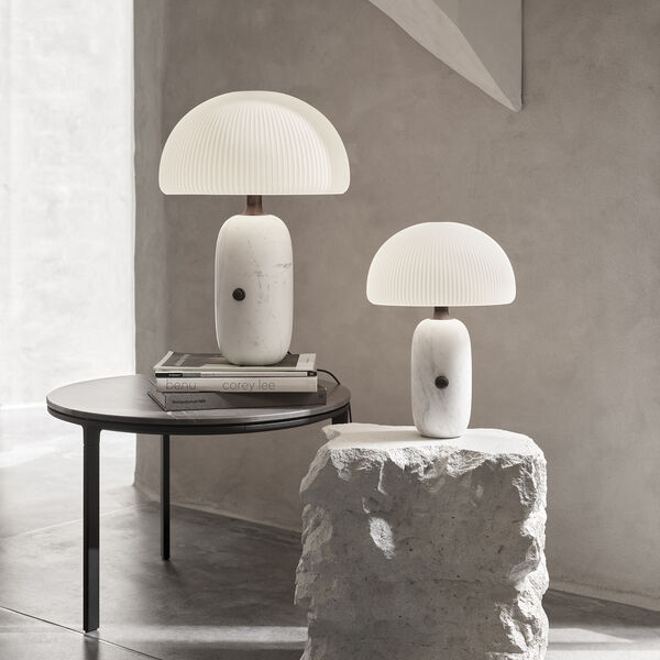 VIPP591 Sculpture Table Lamp Small, white, Vipp