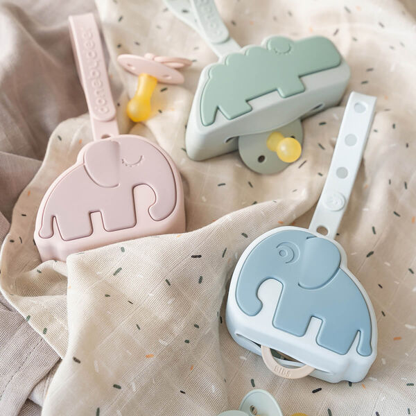 Croco Silicone Pacifier Pouch, green Croco Silicone Pacifier Pouch, green, Done by Deer