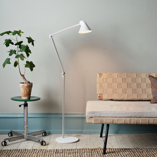 NJP Floor Lamp, white, Louis Poulsen