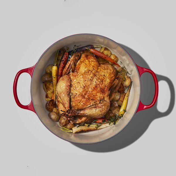 Signature round cast iron pot &Oslash; 26 cm, cerise, Le Creuset