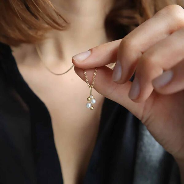 Orbit Dot Pearl Pendant, gold, Ro Copenhagen