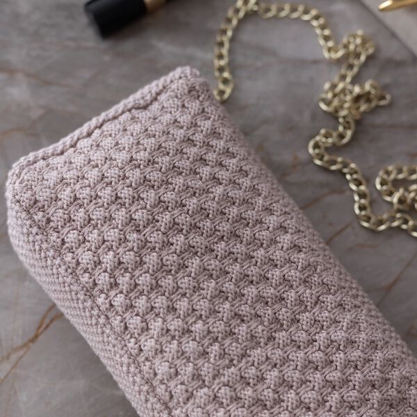 Knitted Clutch Chain Petra, husted violet, By LOHN