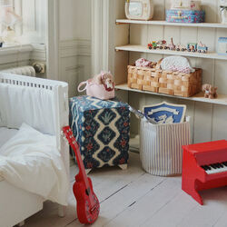 Ukulele Flower Glossy, barbados cherry, Konges Sløjd