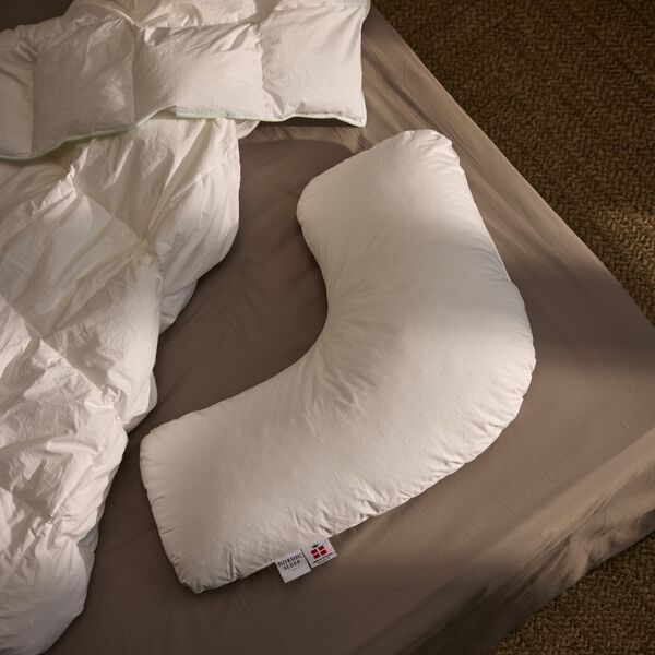SideSleeper Pillow, Nordic Sleep by Fossflakes