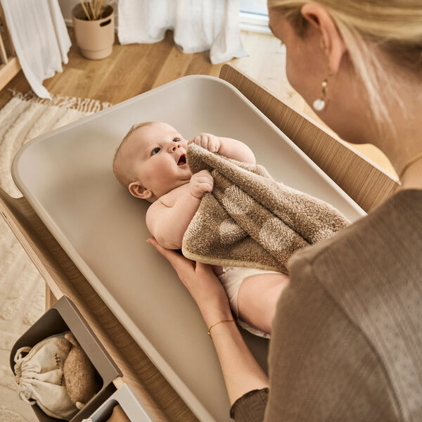 Leander Matty™ Changing Mat, cappuccino, Leander