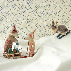 Christmas Tea Party for Mouse, Maileg