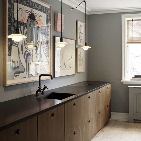 PH 2/1 Pendant, black, Louis Poulsen