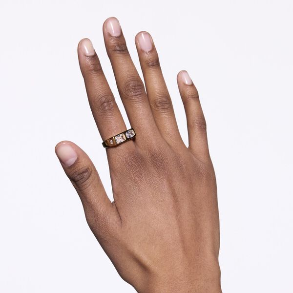 Us Three Signet Ring, gold Us Three Signet Ring, gold, Maria Black