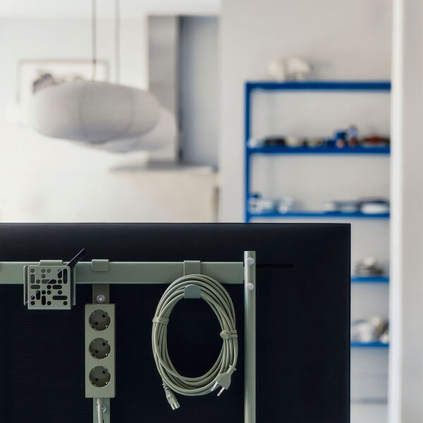 Remote Box Mount, mossy green, Pedestal