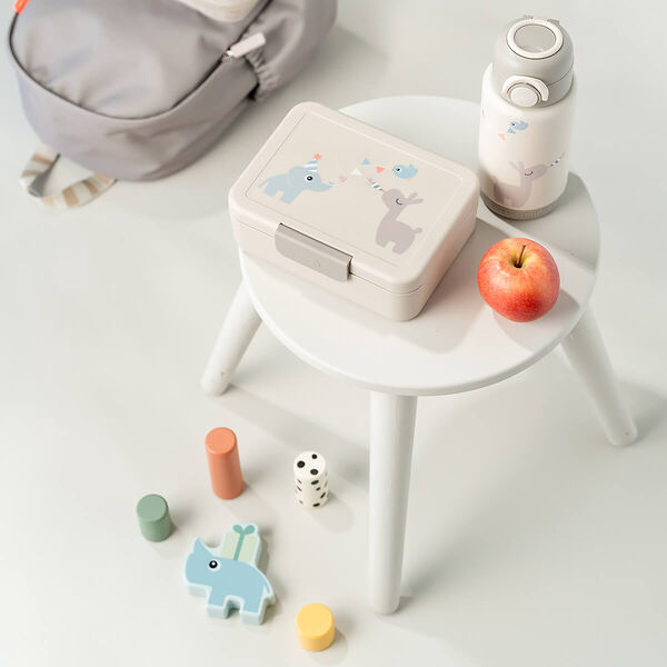 Celebration Lunch Box with Divider, sand, Done by Deer